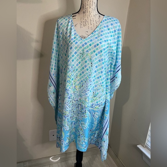 Lilly Pulitzer Aqua and Mint Maxi Dress - Picture 3 of 10